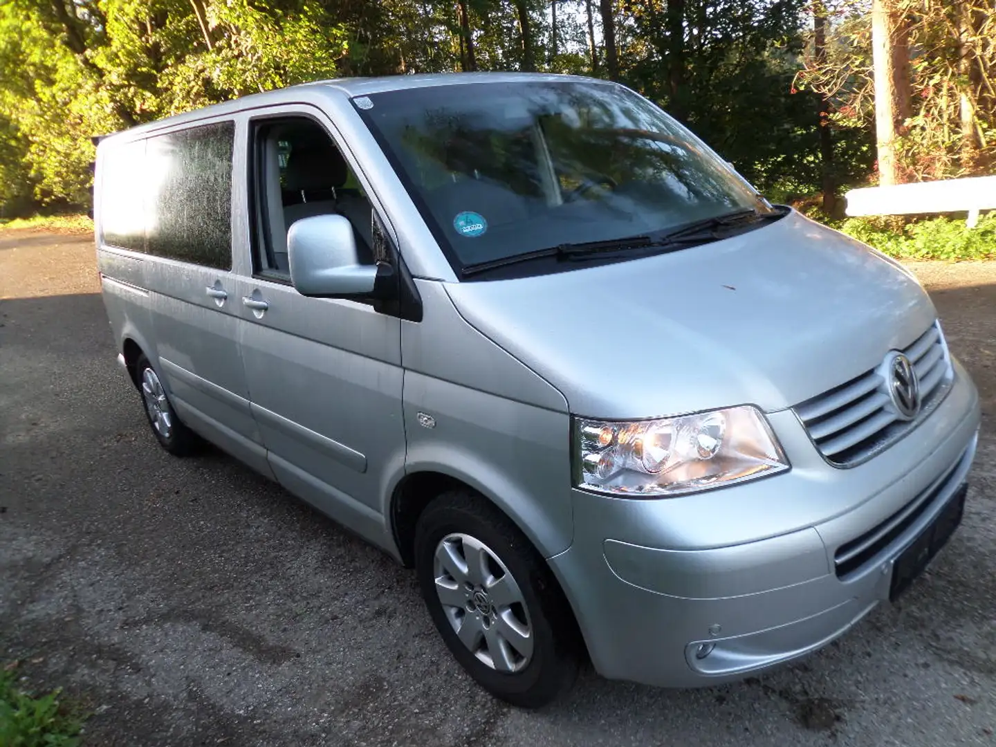 Volkswagen T5 Multivan 2,5 TDI Comfortline Pickerl 07/27 Servicegepflegt Standheizung Silber - 2