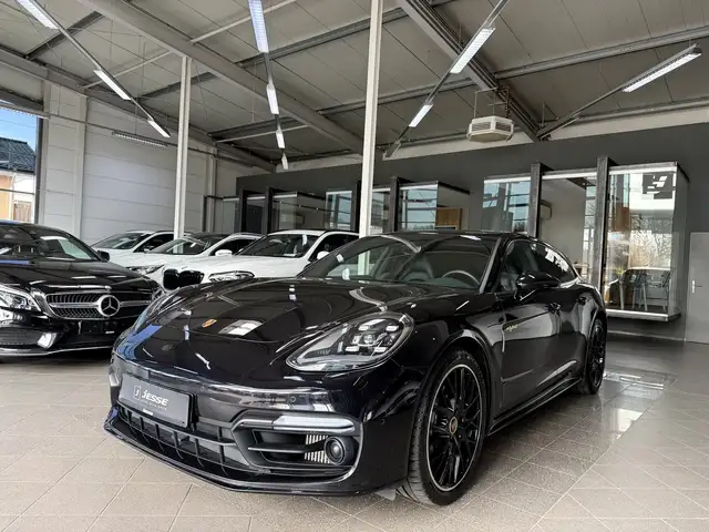 Porsche Panamera 4 E Hybrid Sport Turismo LED Chrono ACC Bose