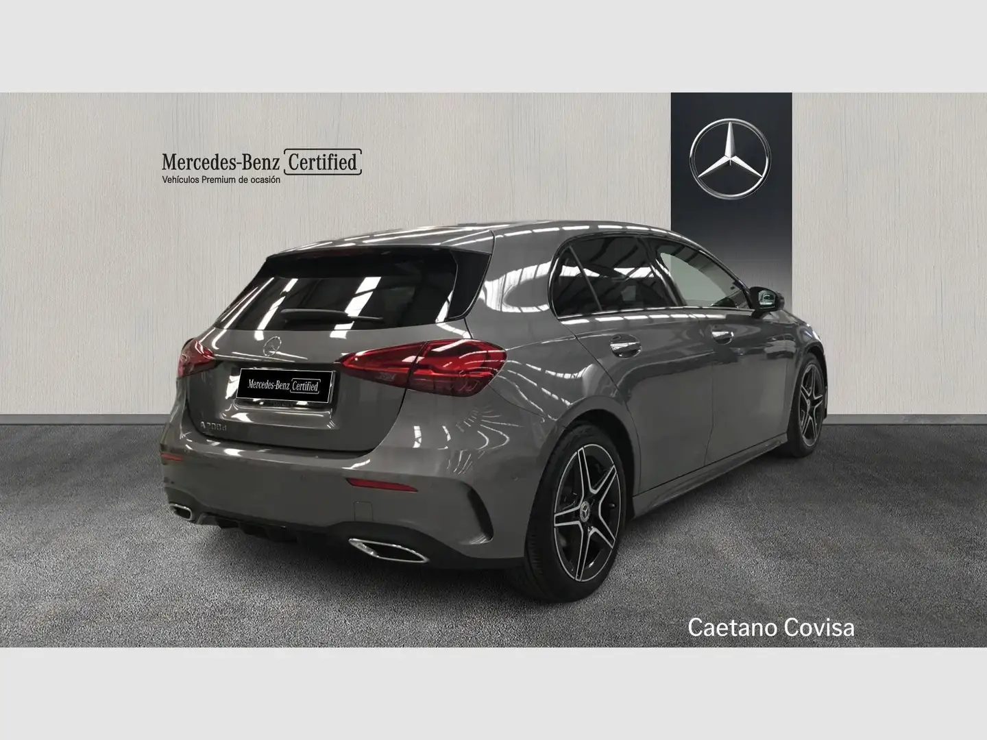 Mercedes-Benz A 200 d Sedán Gris - 2