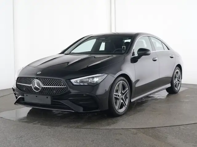 Mercedes-Benz CLA 250 4M Coupé AMG/Premium/Multibeam/Pano-SD/