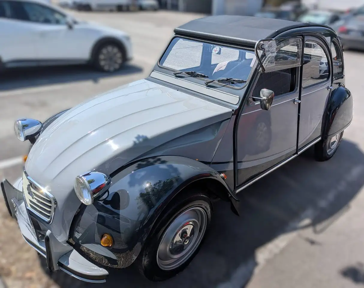 Citroen 2CV6 0.6 Charleston, foto 1