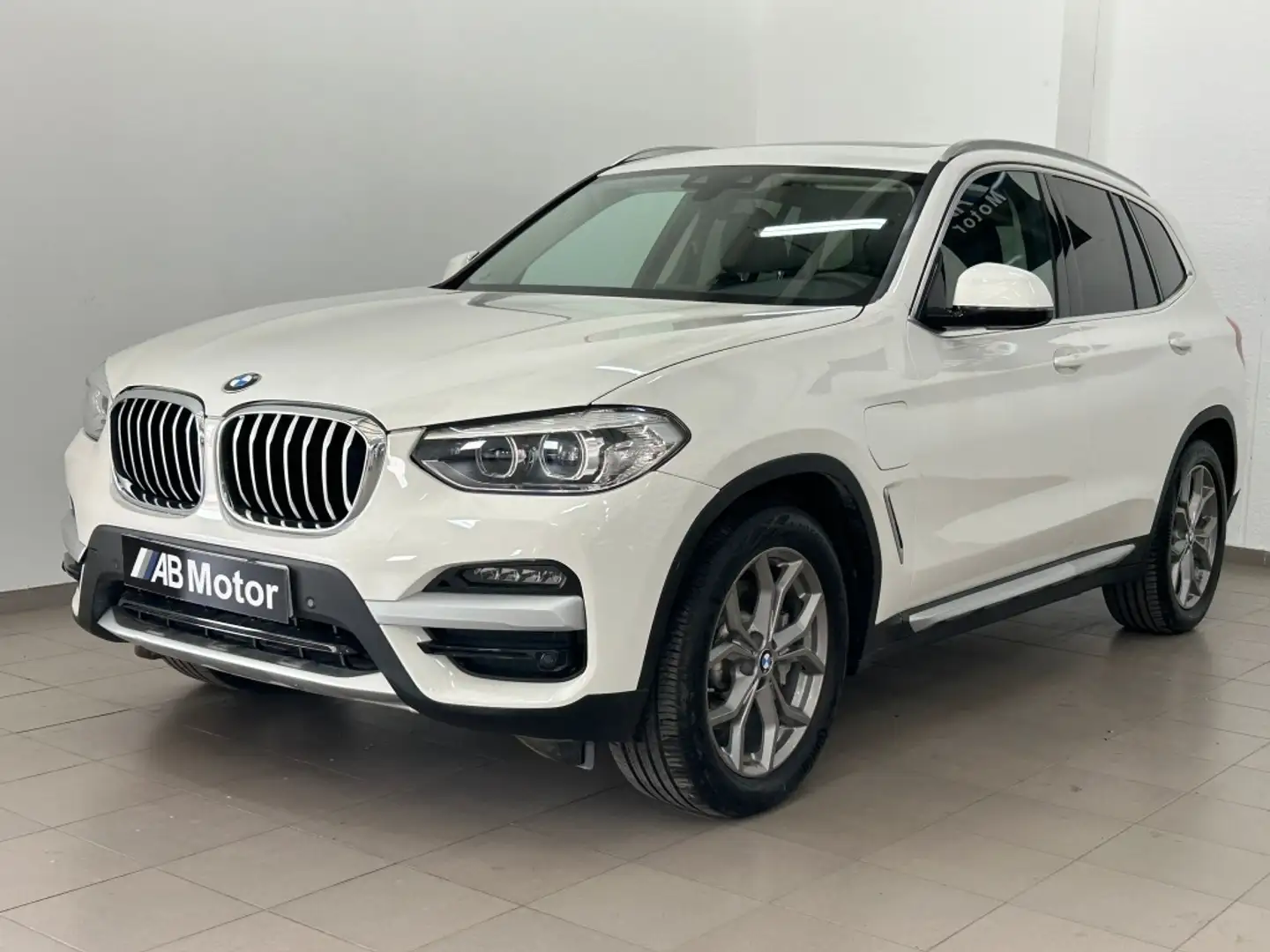 BMW X3 xDrive 30e xLine Blanc - 2