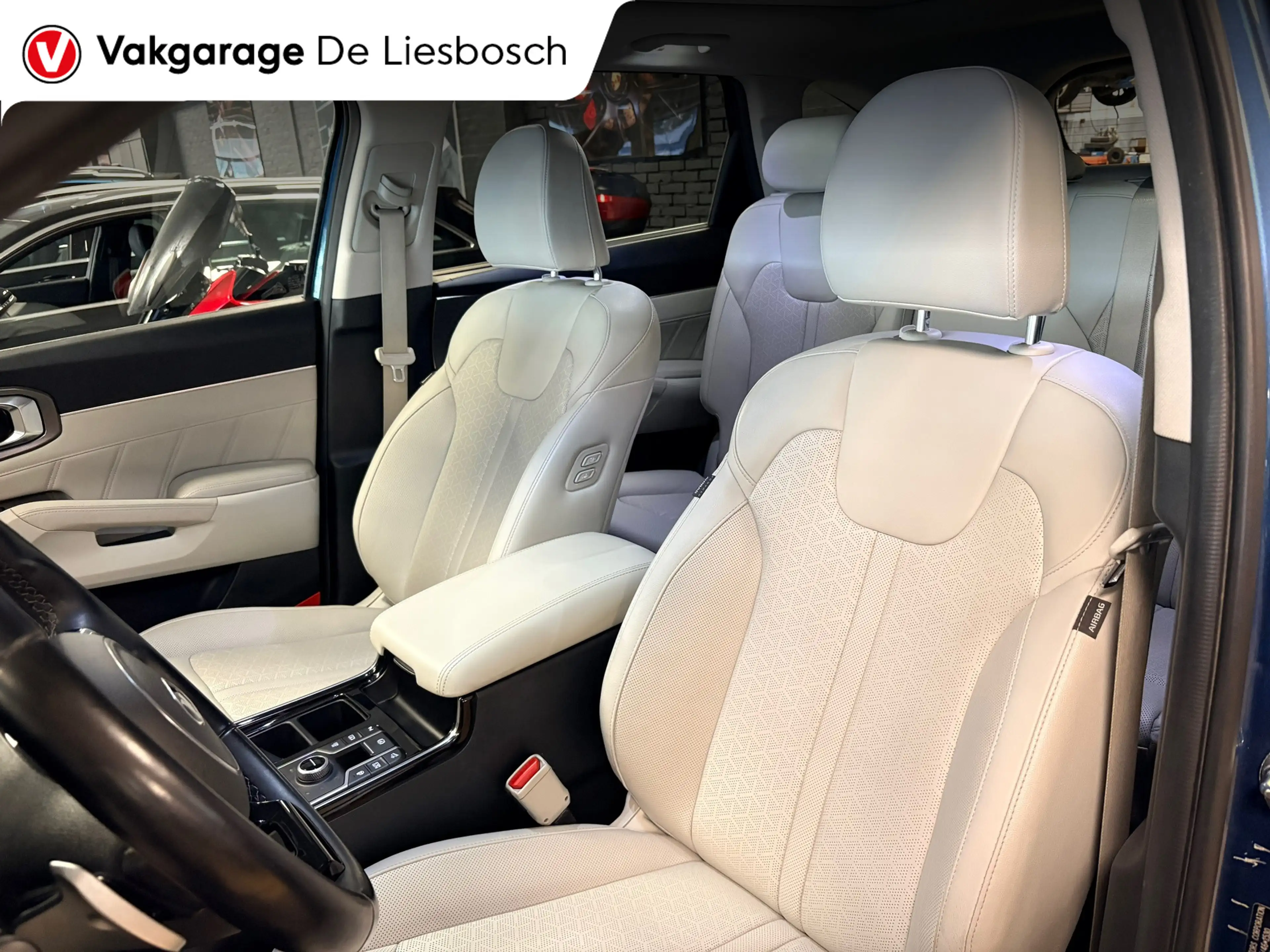 Kia Sorento 1.6 T-GDI Plug-in Hybrid 4WD DynamicLine 7persoons — photo 14
