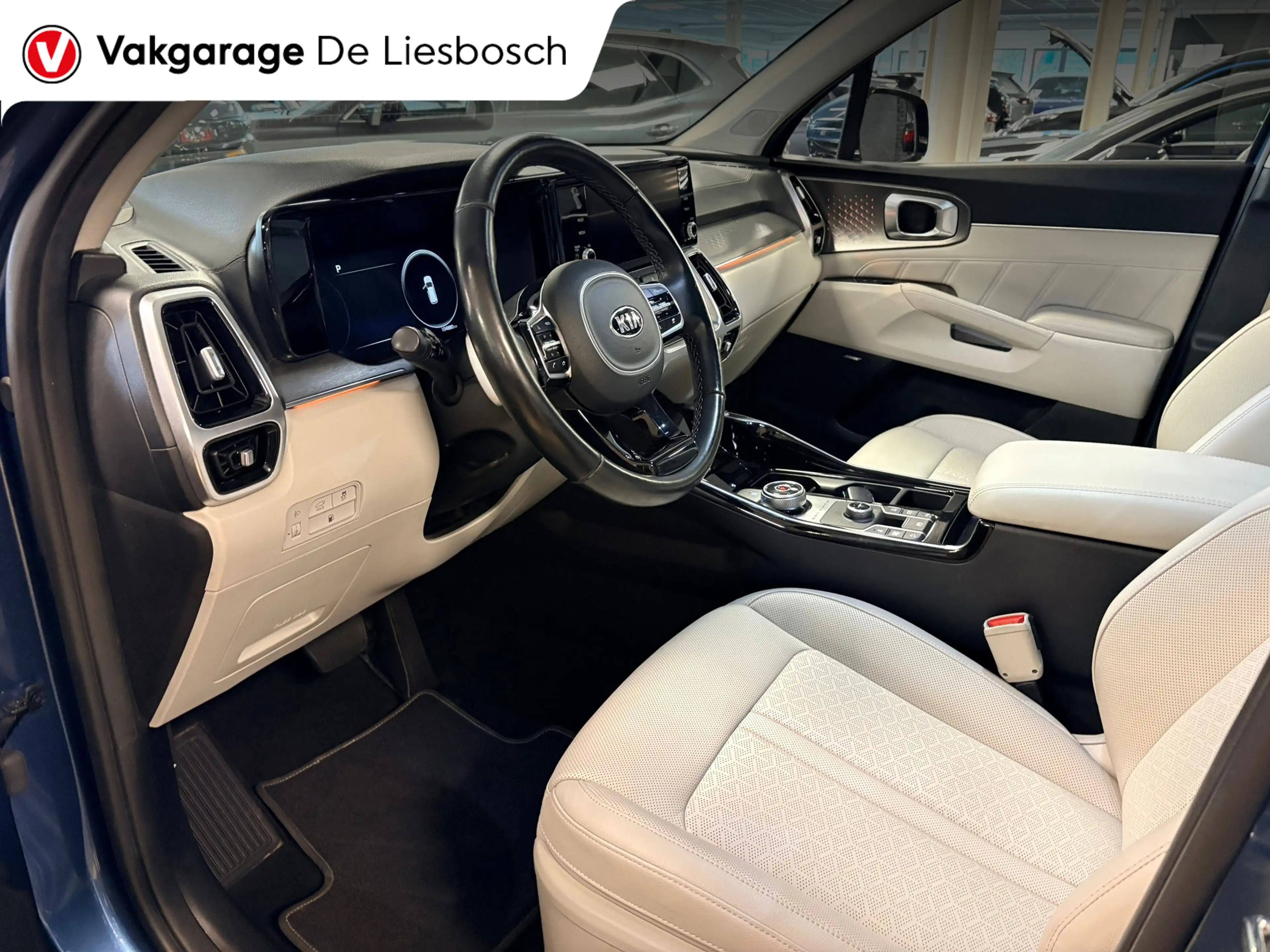 Kia Sorento 1.6 T-GDI Plug-in Hybrid 4WD DynamicLine 7persoons — photo 9