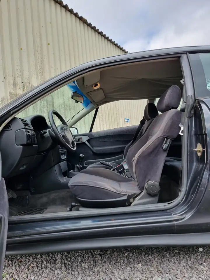 Opel Calibra 2.0, foto 4