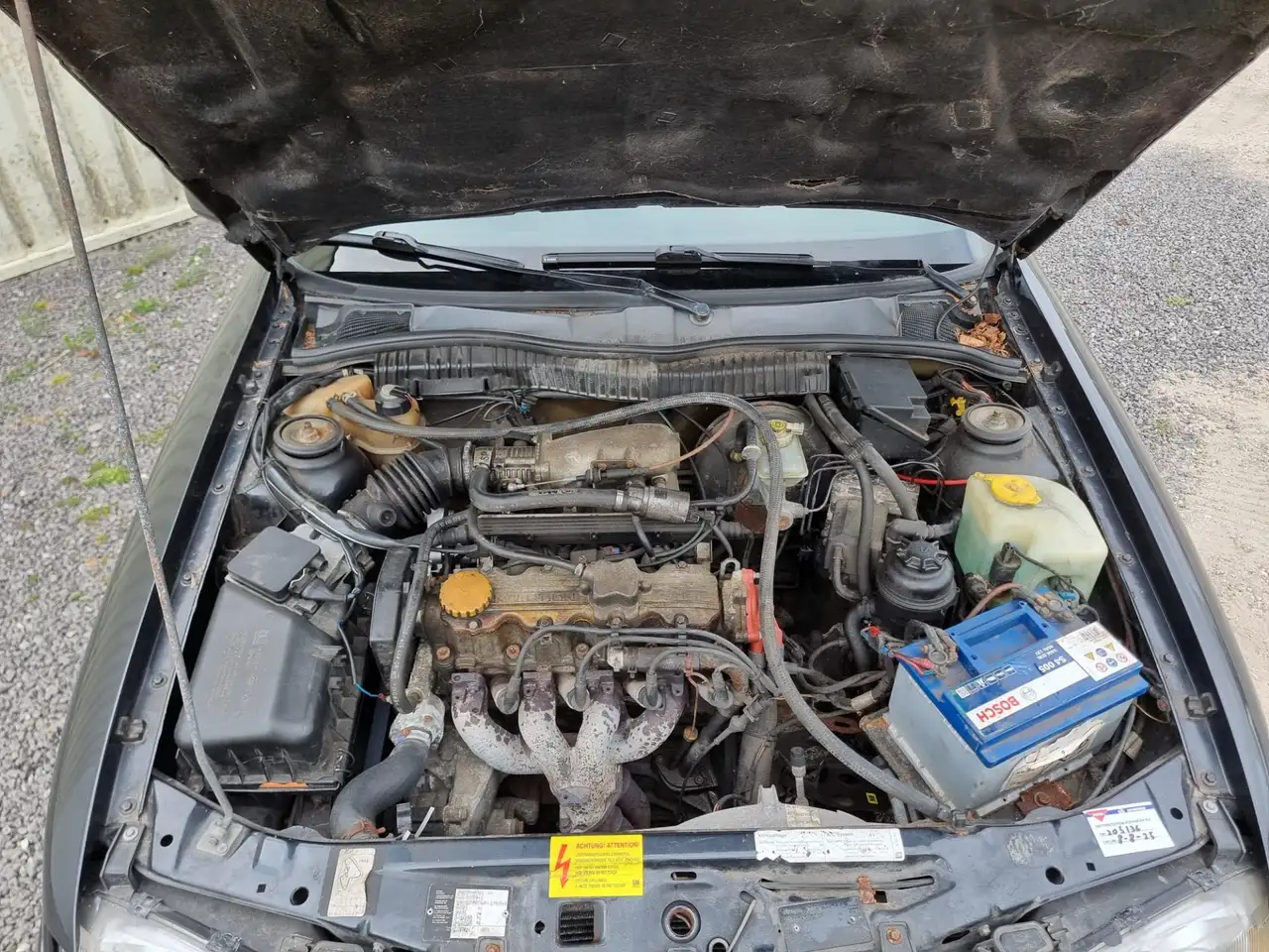 Opel Calibra 2.0, foto 7
