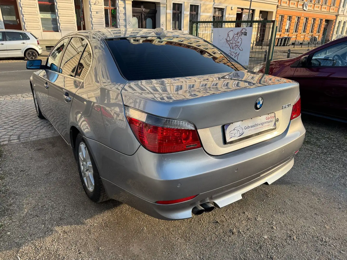 BMW 520 i Xenon PDC Navi Tempomat Schieberdach - 2