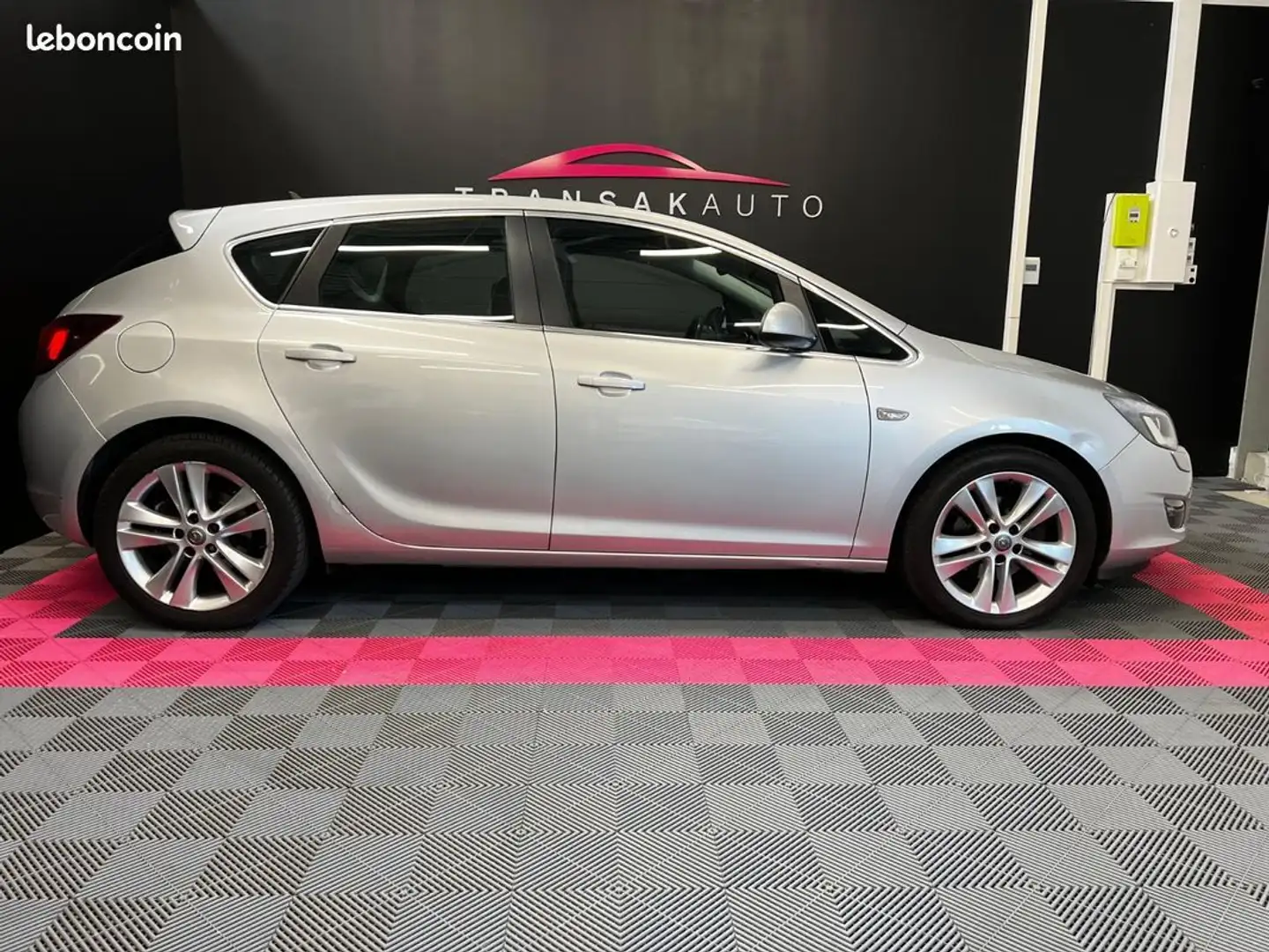 Opel Astra 2.0 CDTI 160 ch FAP Cosmo A SIEGES CHAUFFANT CAMER Gris - 2
