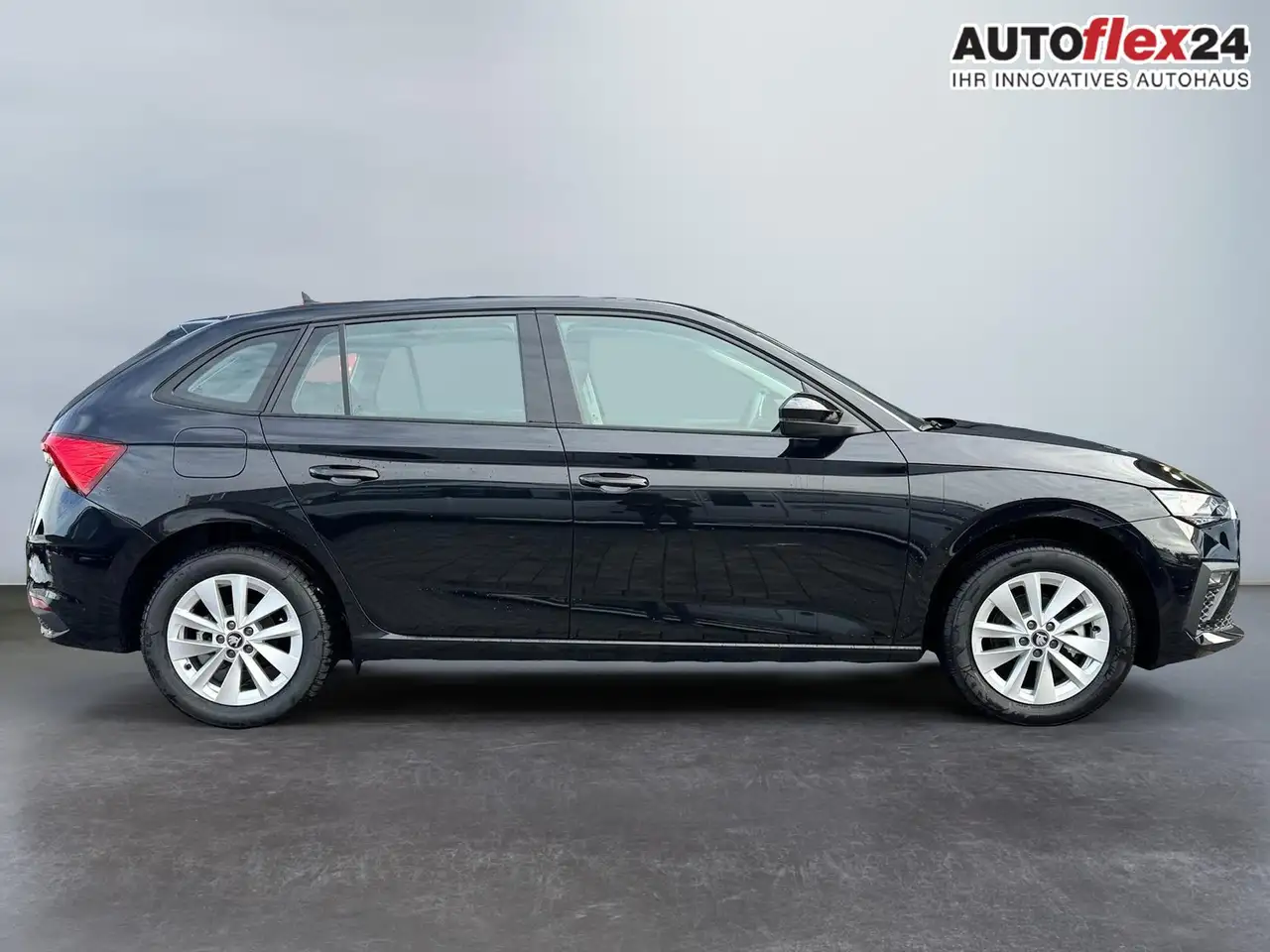 Skoda Scala 1,0 TSI DSG Selection 2Zonenklima 2x Einparkhil..., миниатюра 8