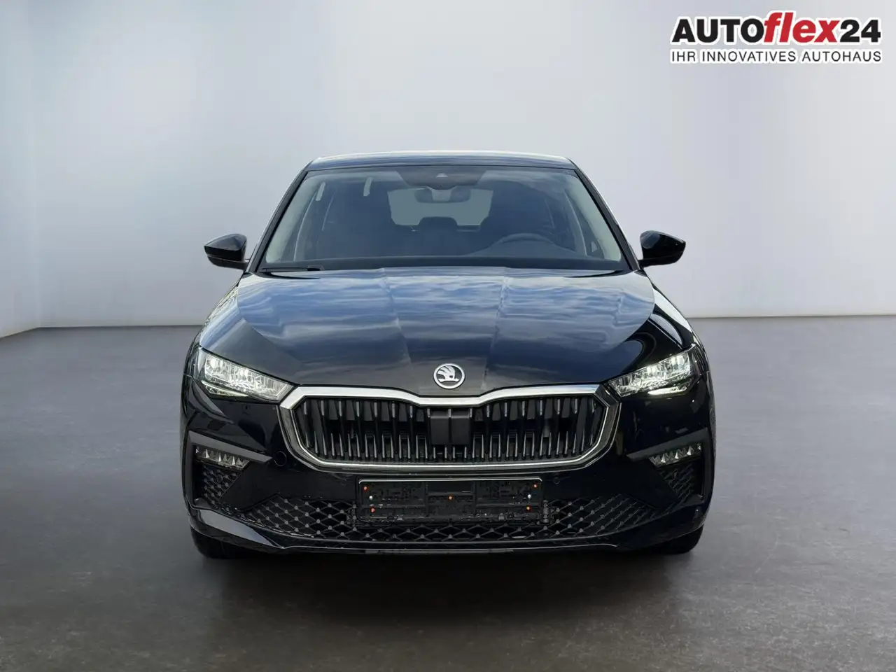 Skoda Scala 1,0 TSI DSG Selection 2Zonenklima 2x Einparkhil..., миниатюра 3