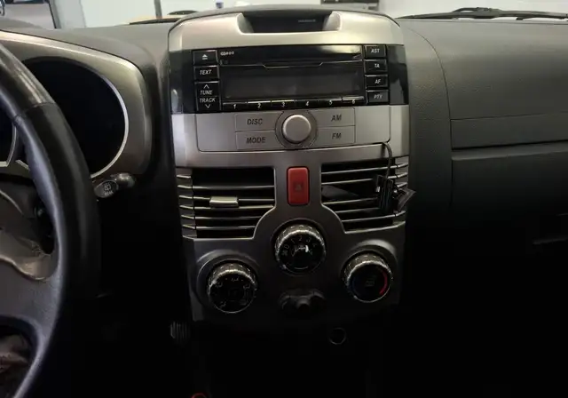 Daihatsu Terios view 16