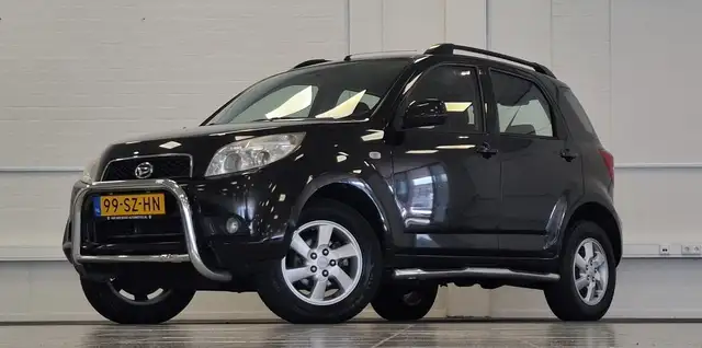 Daihatsu Terios main image