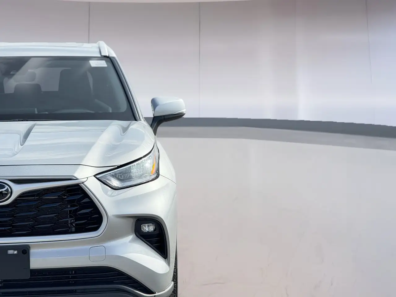 Toyota Highlander снимка Toyota Highlander