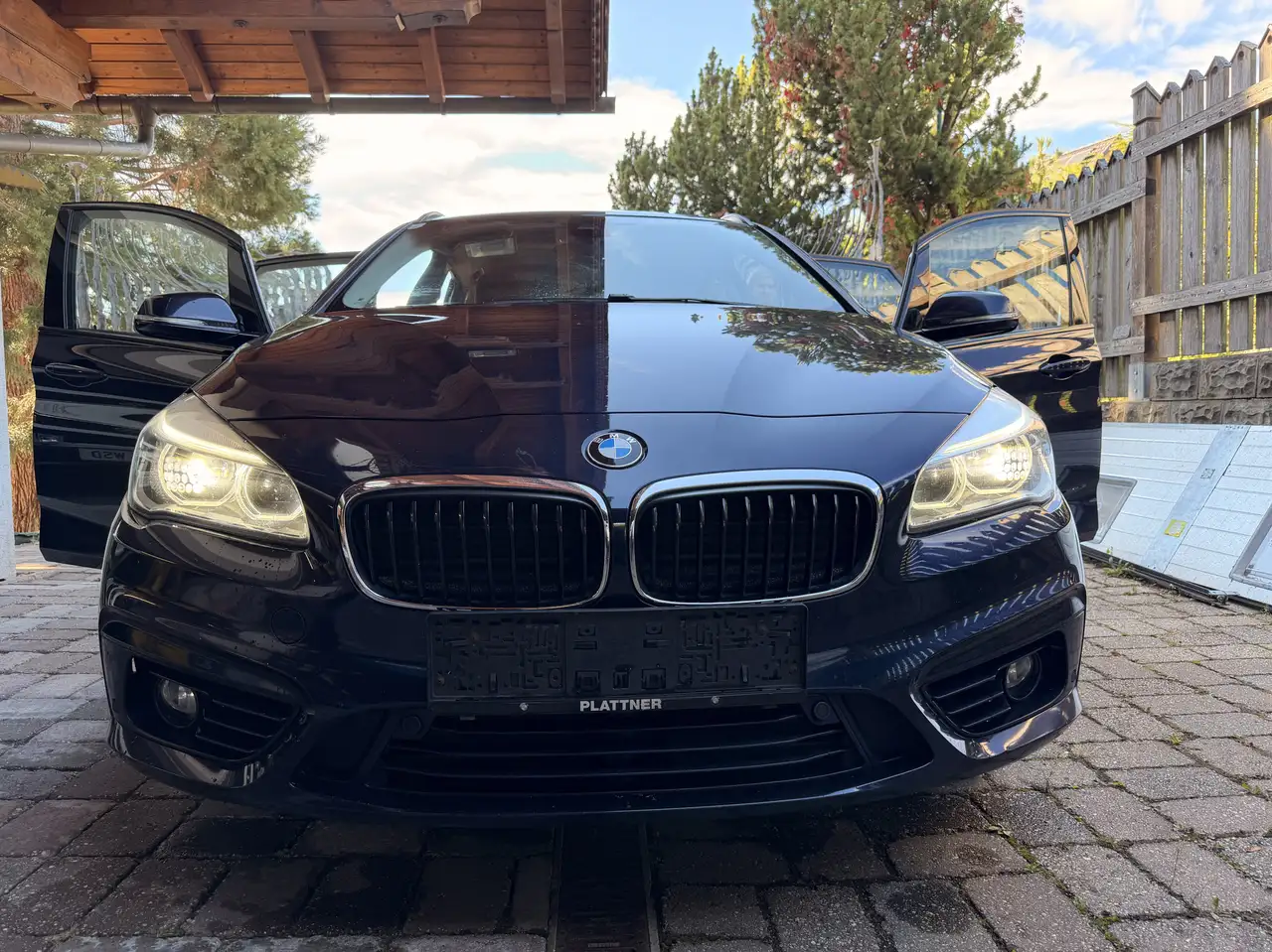 BMW 216