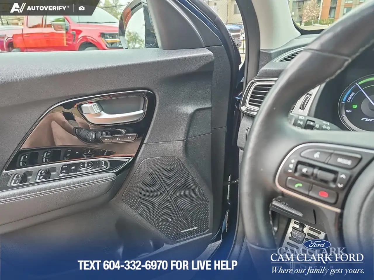 Kia Niro photo Kia Niro