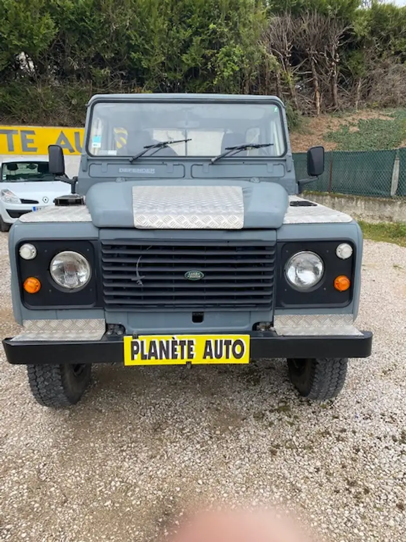 Land Rover Defender 2.5 TURBO DIESEL Gris - 1