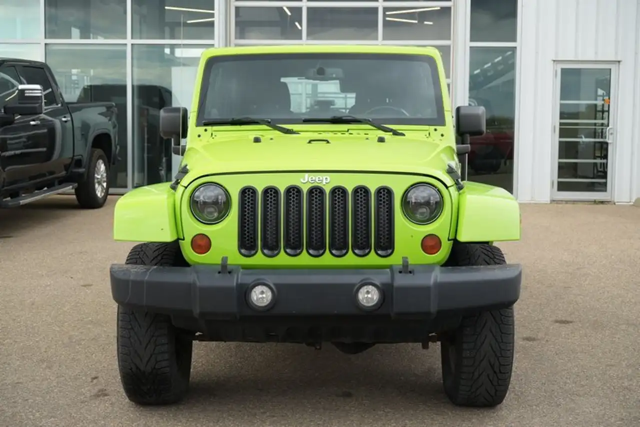 Jeep Wrangler снимка Jeep Wrangler