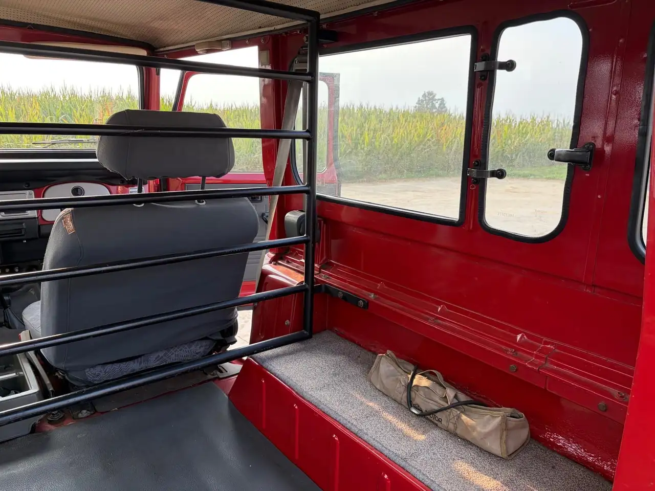 Toyota Land Cruiser BJ 42 Hard Top, foto 2