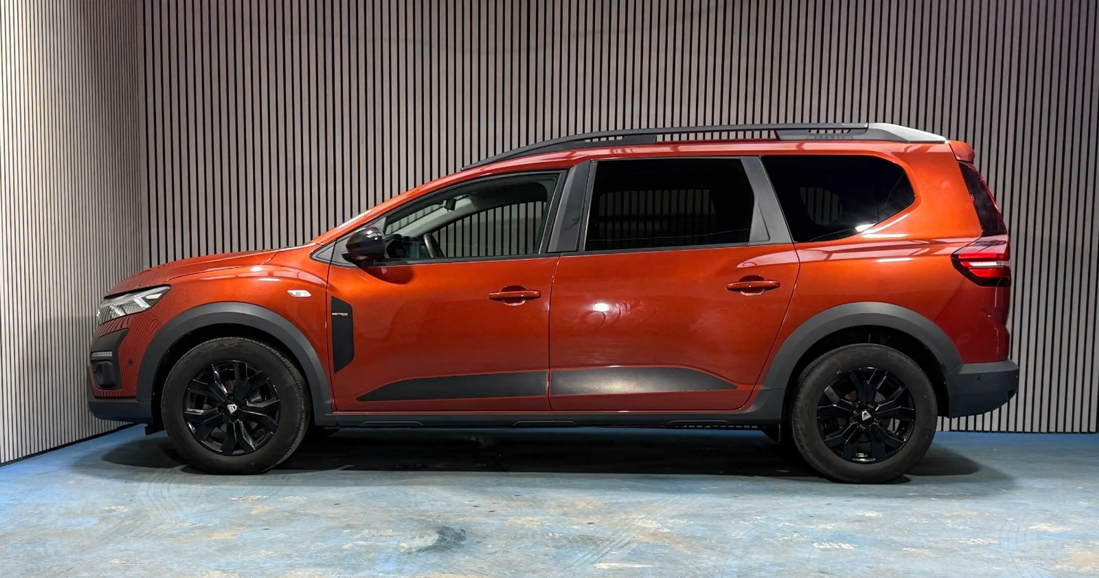 Dacia Jogger Extreme+ LPG/KAMERA/NAVI/DAB/KLIMA/LED — photo 2