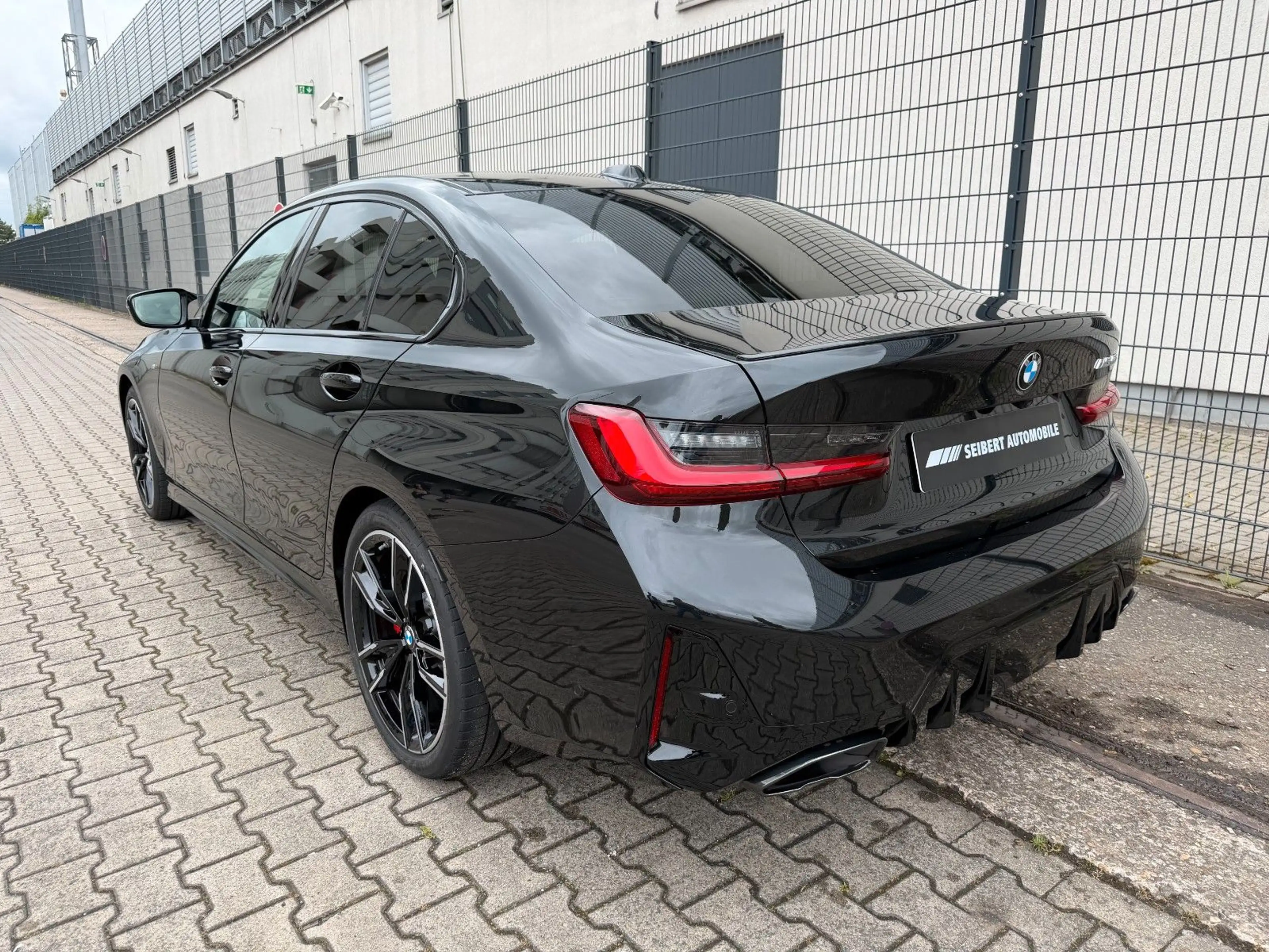 BMW 340 xDrive CARBON/MSPORTPRO/RFK/HK/19" — photo 7