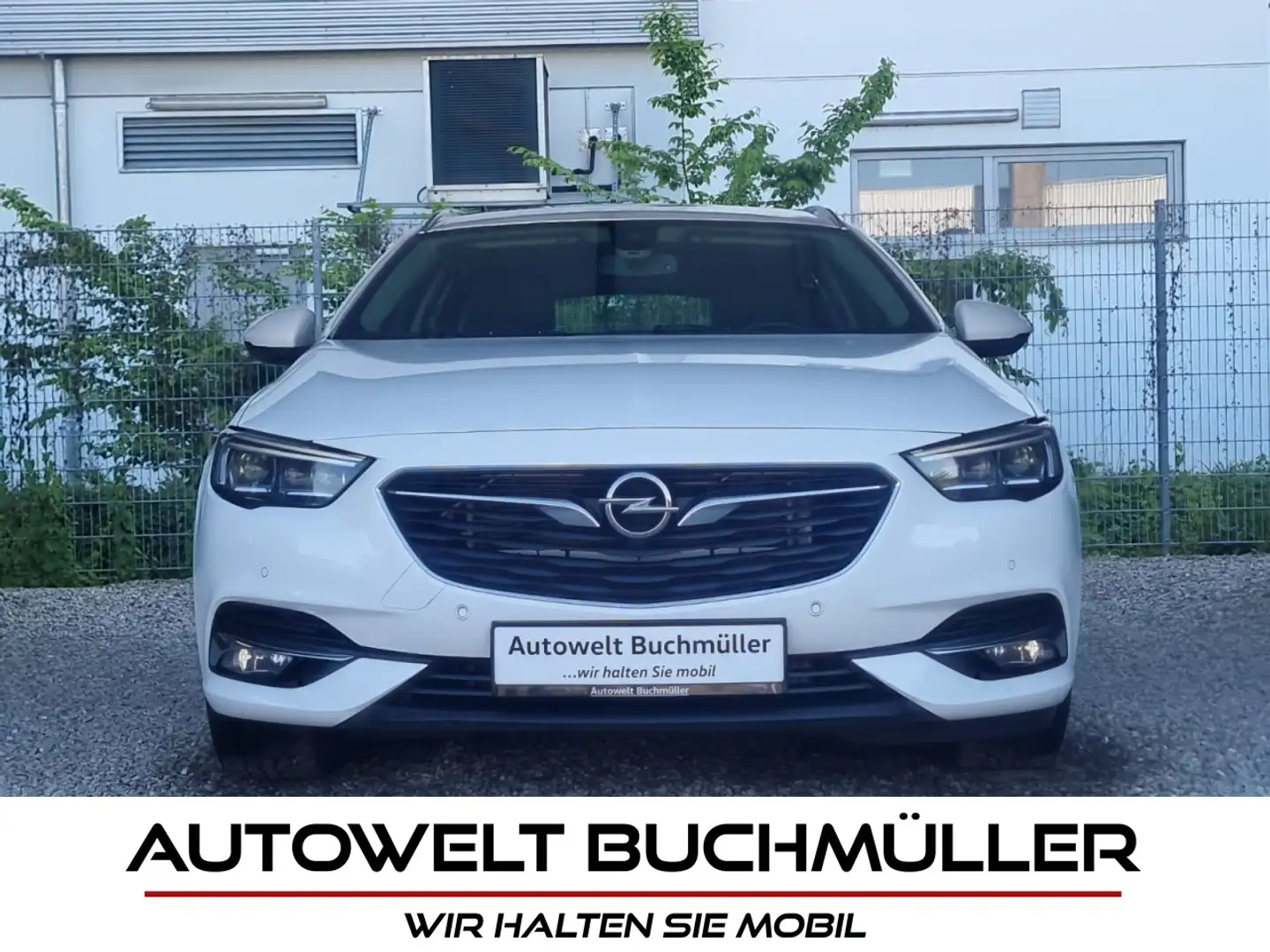 Opel Insignia 1.6 CDTI,AUTOMATIK,LED,AHK,KAMERA,NAVI Klima Navi Weiß - 1