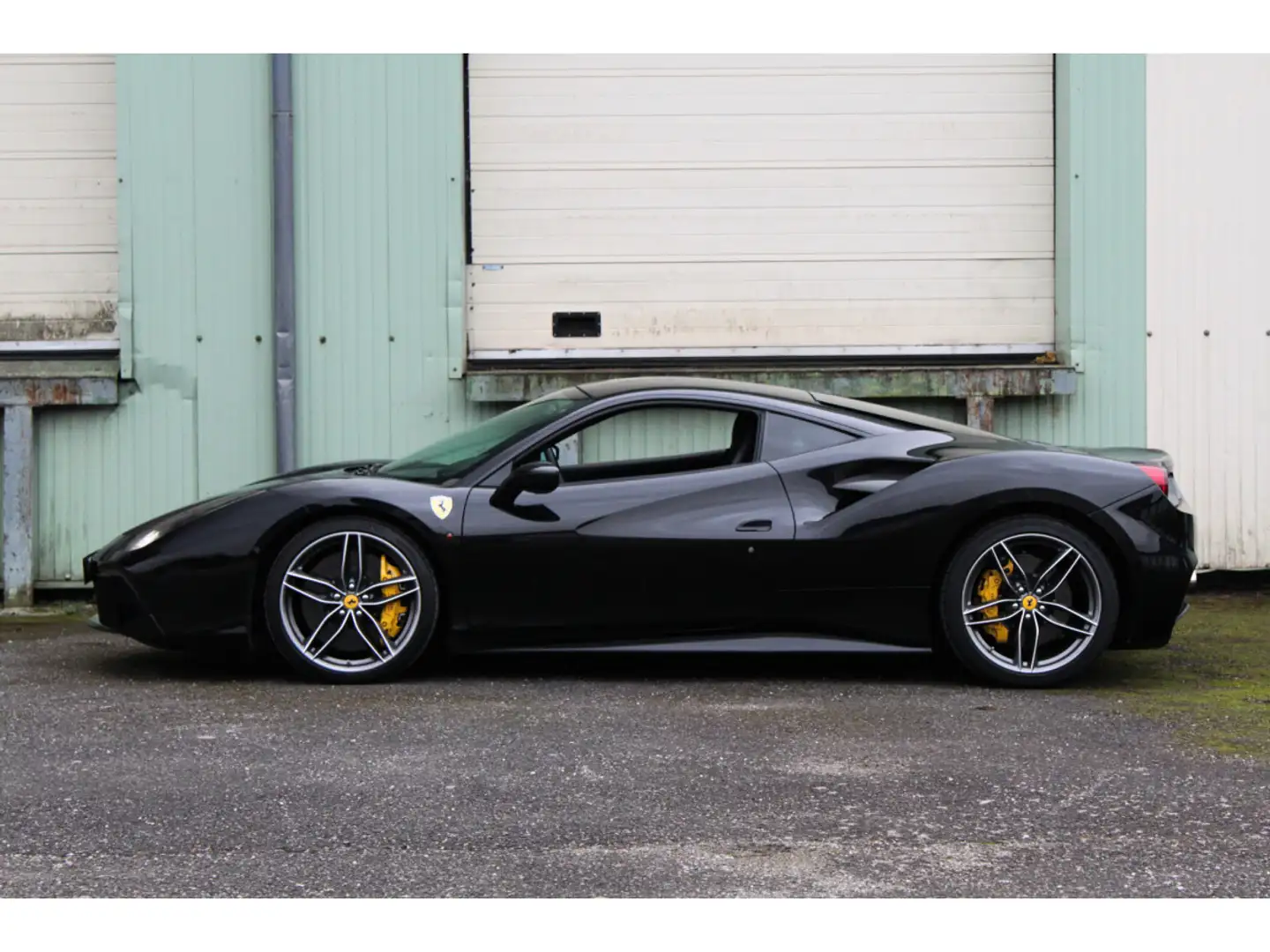 Ferrari 488 GTB | LLD 1990e/Mois NERO DAYTONA | LIFT | CAPRIST Чорний - 2