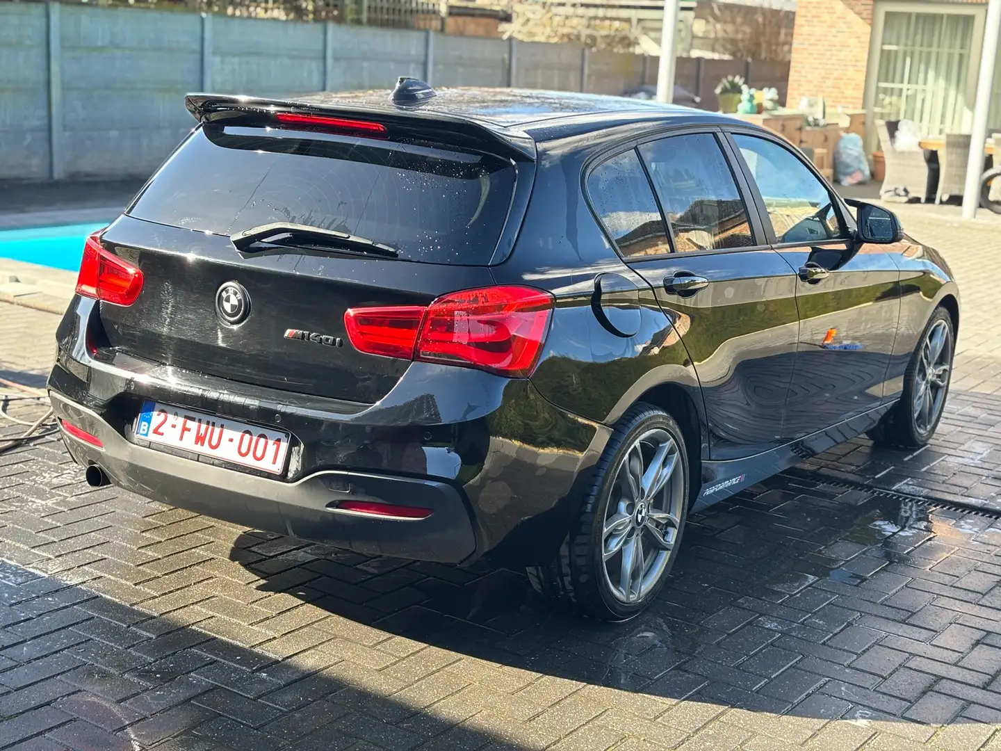 BMW 114 114i - 2