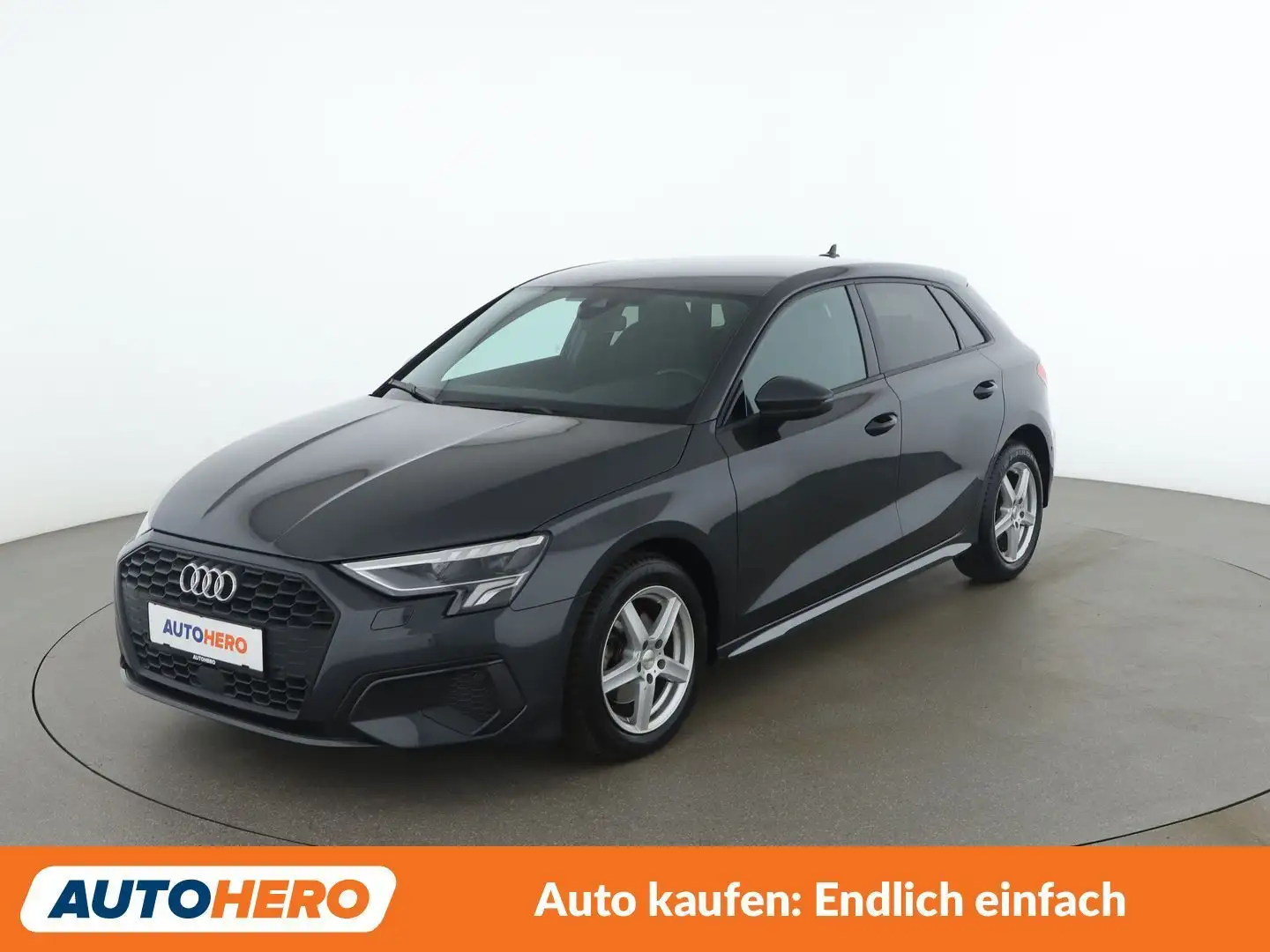 Audi A3 30 TFSI Mild-Hybrid Grau - 1
