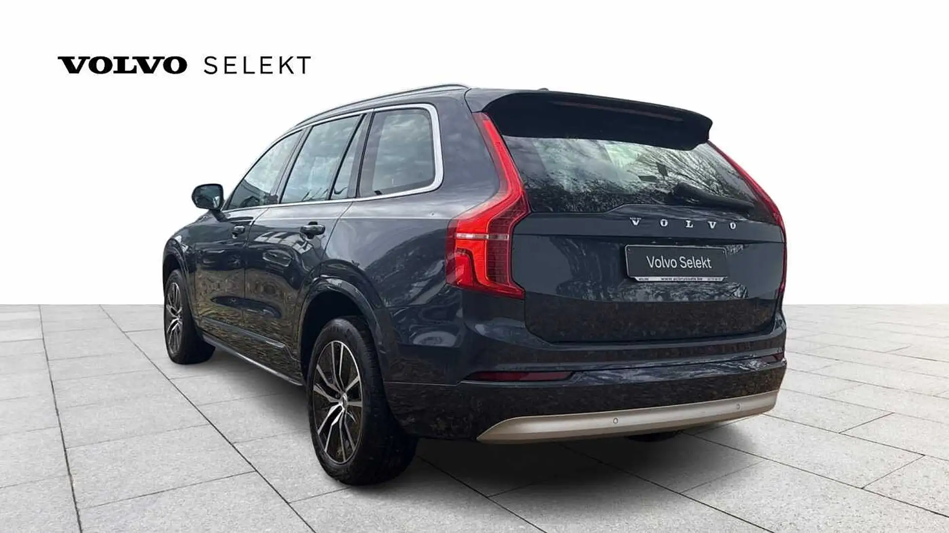 Volvo XC90 Momentum Pro, B5 AWD mild hybrid, 7 Zetels Blauw - 2