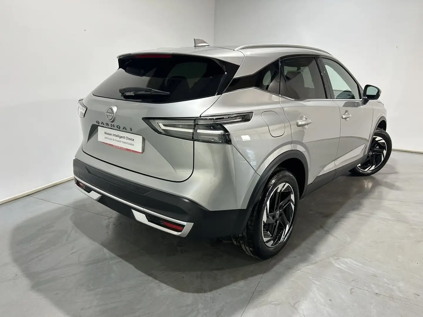 Nissan Qashqai DIG-T 140cv N-Connecta Plateado - 2