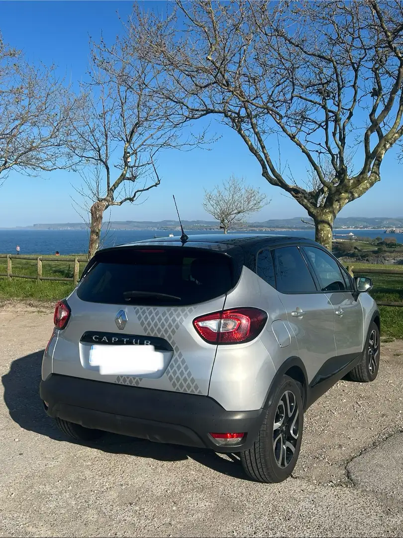 Renault Captur 1.5dCi Energy eco2 Zen 90 Gris - 2