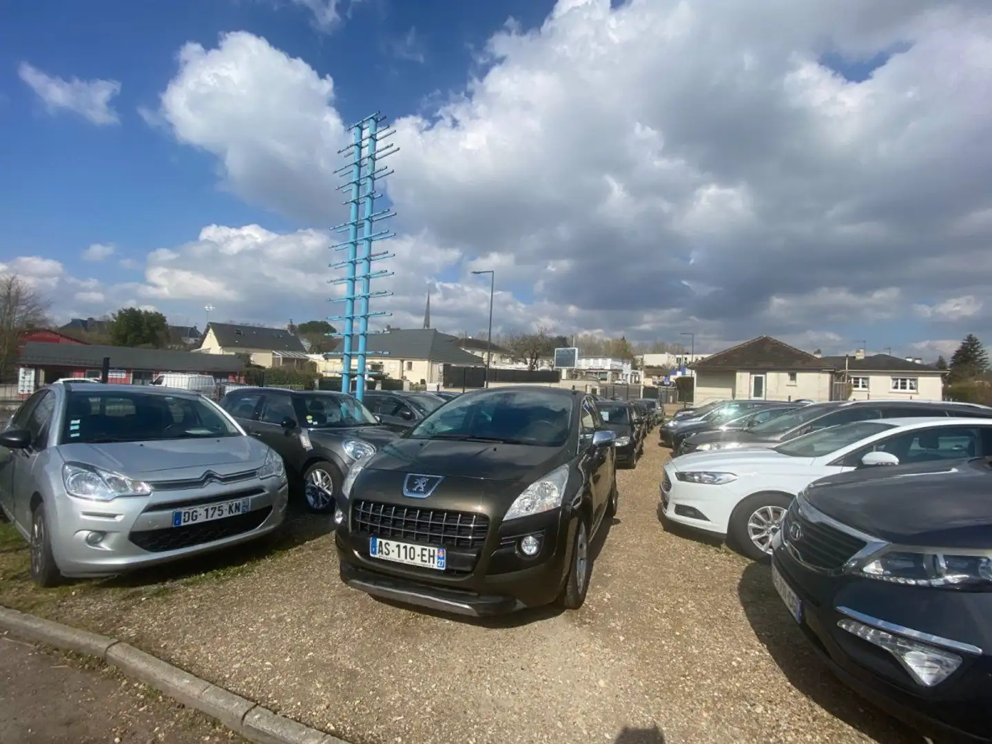 Peugeot 3008 1.6 HDi 16V 110ch FAP Confort Pack - 2