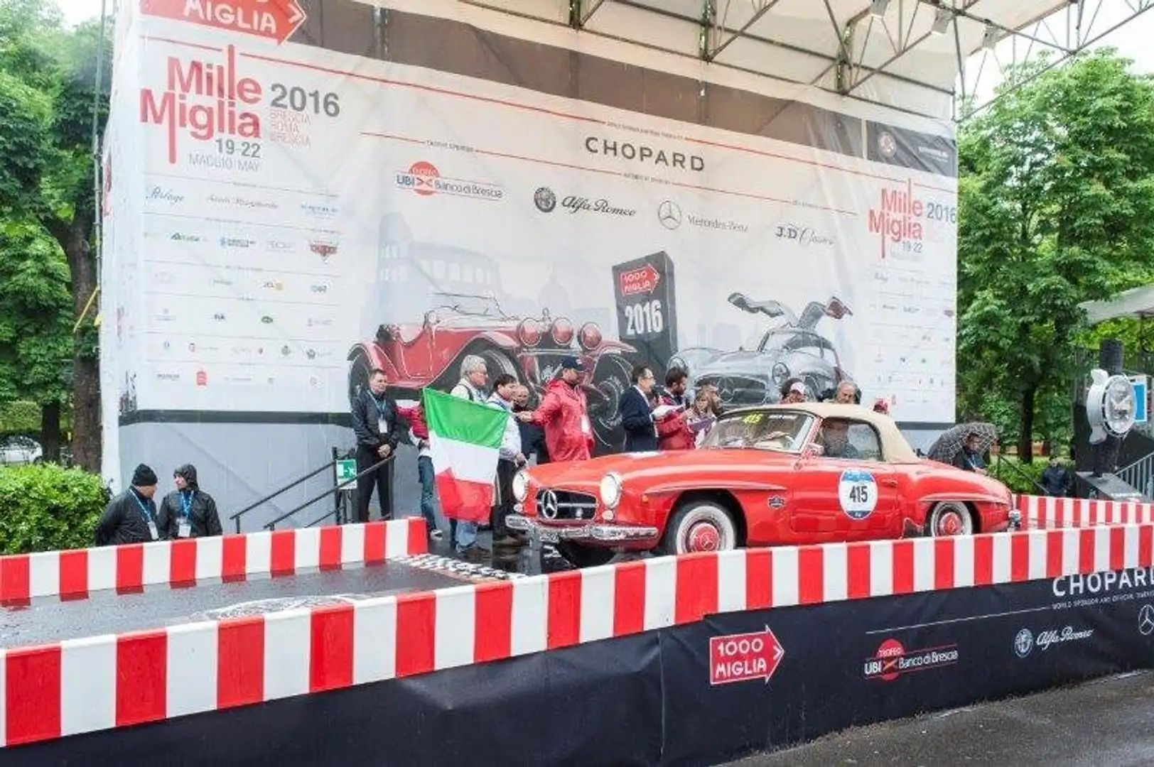 Mercedes-Benz 190 SL Roşu - 1