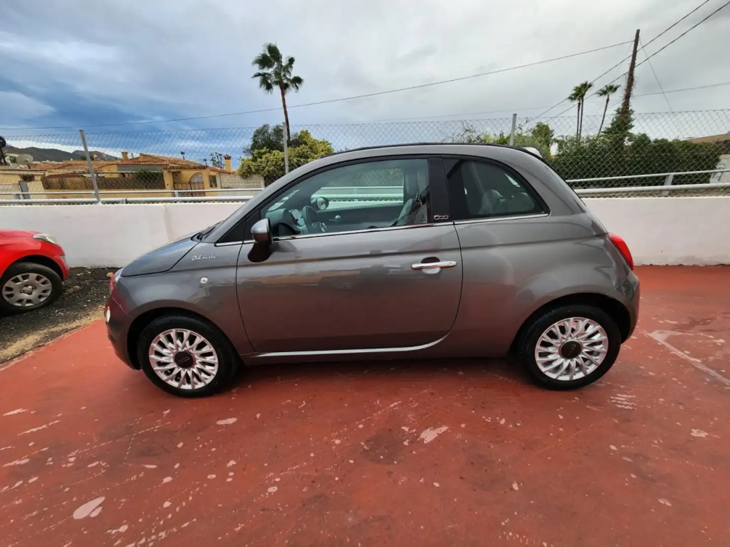 Fiat 500C 1.0 Hybrid Dolcevita SS 52kW Gris - 2