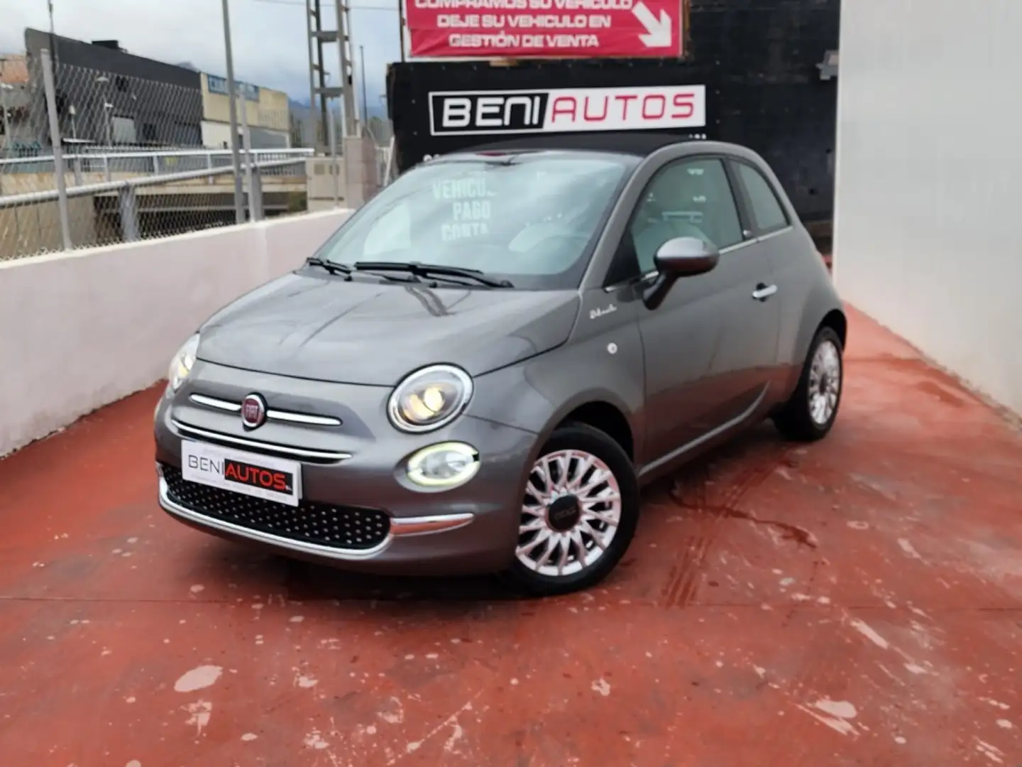 Fiat 500C 1.0 Hybrid Dolcevita SS 52kW Gris - 1