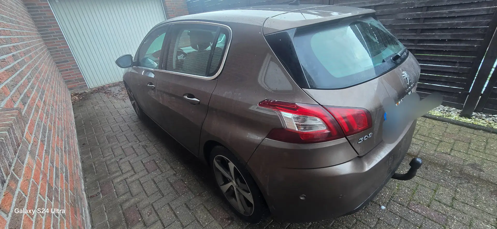 Peugeot 308 308 150PS Diesel Braun - 1