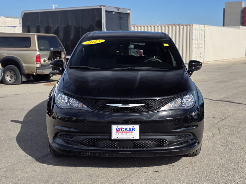 2025 Chrysler Grand Caravan