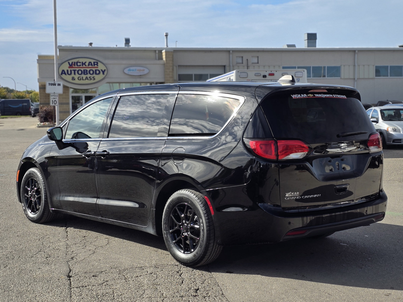 2025 Chrysler Grand Caravan