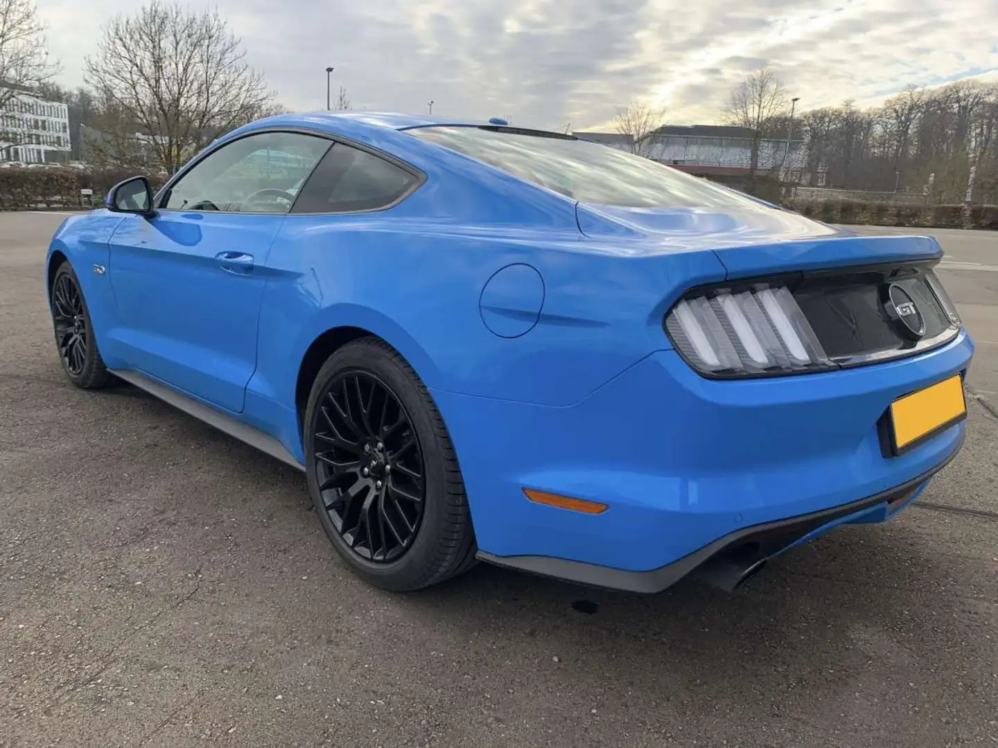 Ford Mustang GT 5.0 V8 Bleu - 2