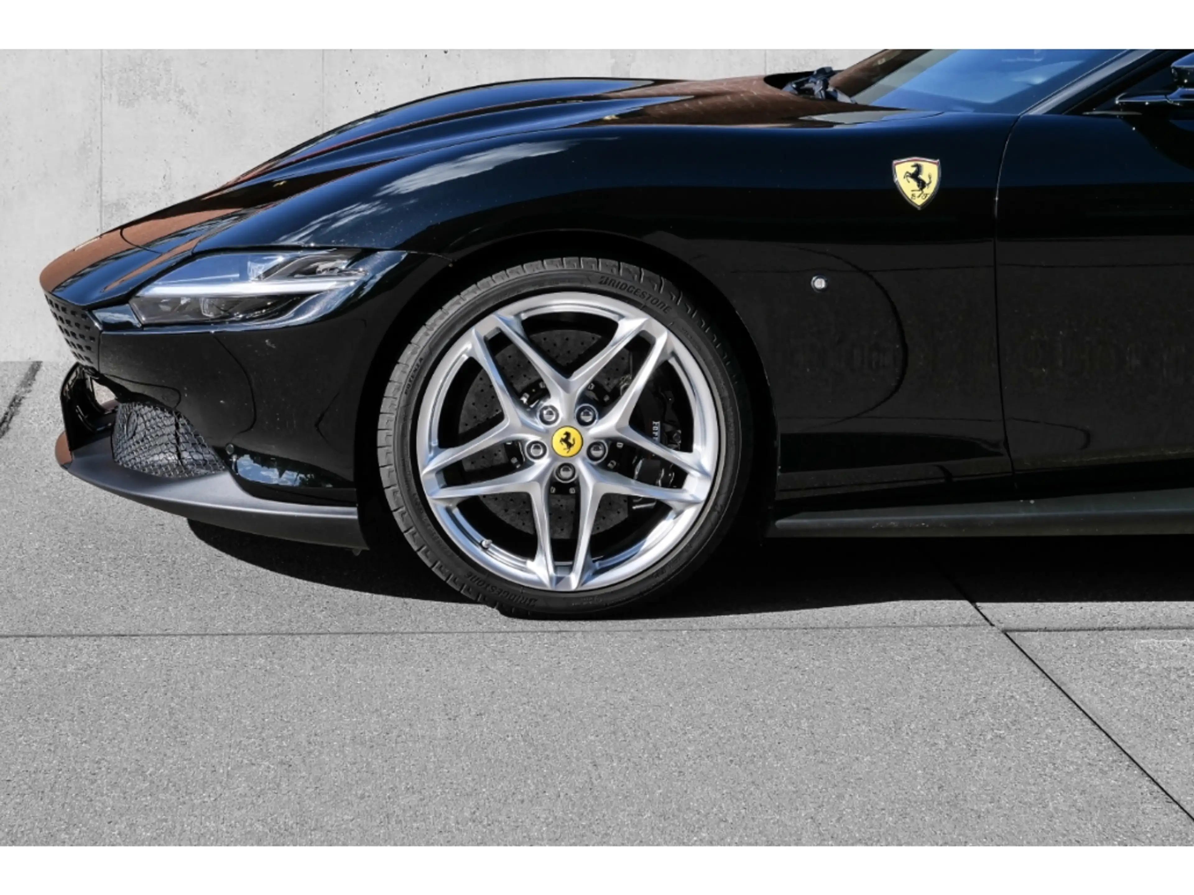 Ferrari Roma *Nero Stellato*Daytona Sitze*Carbon+LED*Beifahrer- — photo 10