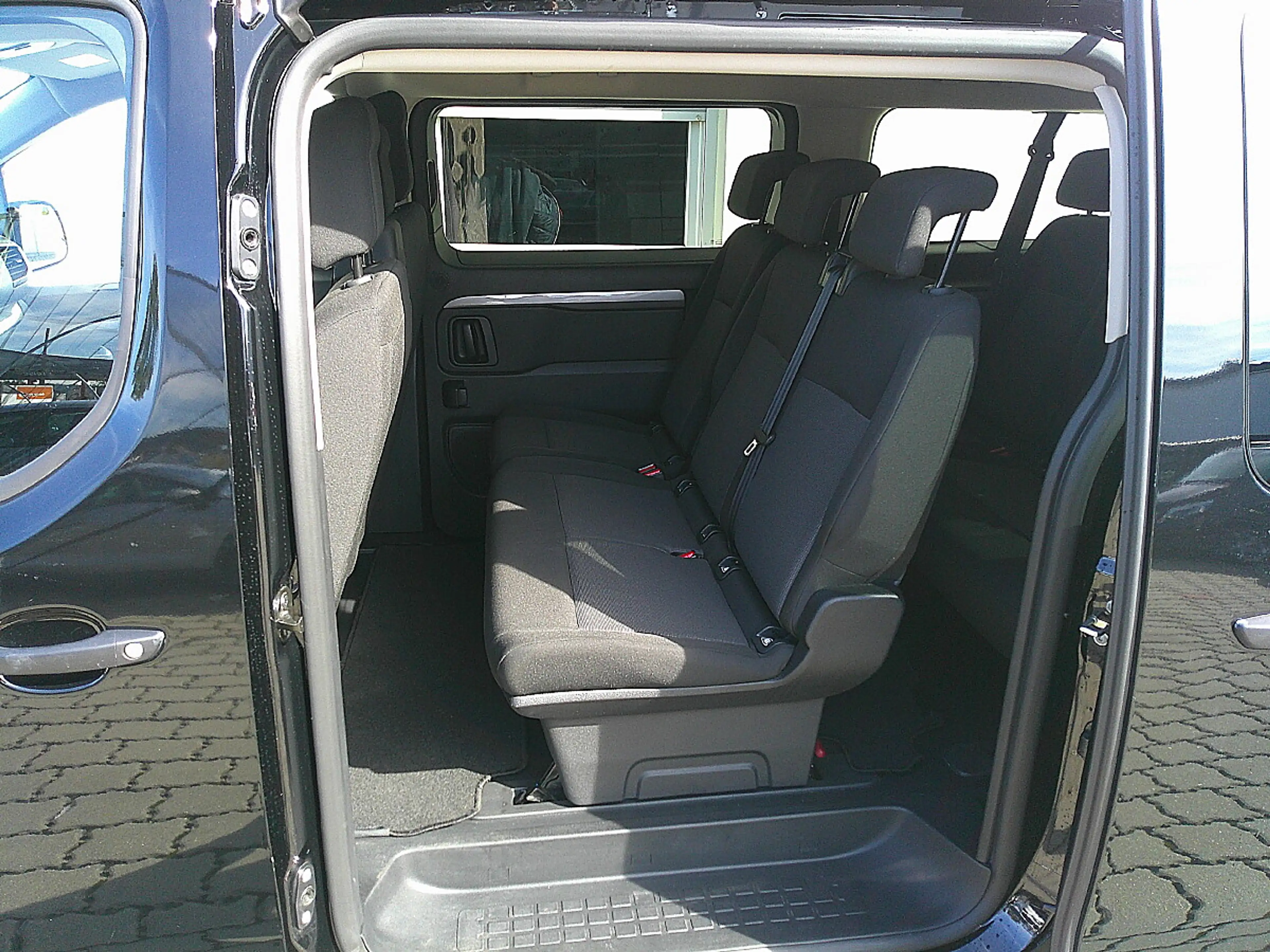 Toyota Proace Verso 2,0 D-4D 145 L2 9-Sitz. Shuttle — photo 14