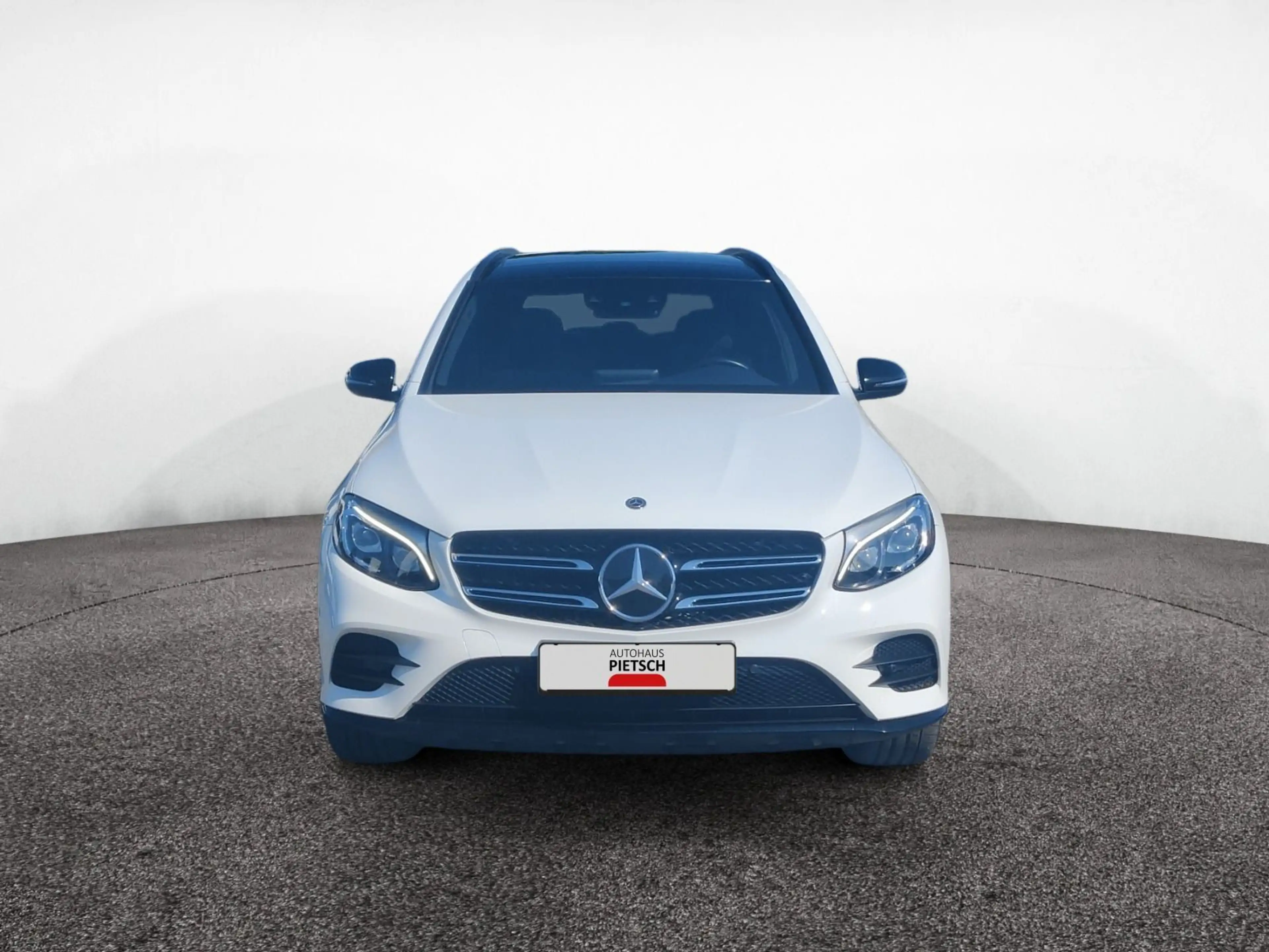 Mercedes-Benz GLC 350 d 4Matic AMG Line ACC AHK ILS Pano COMAN — photo 10