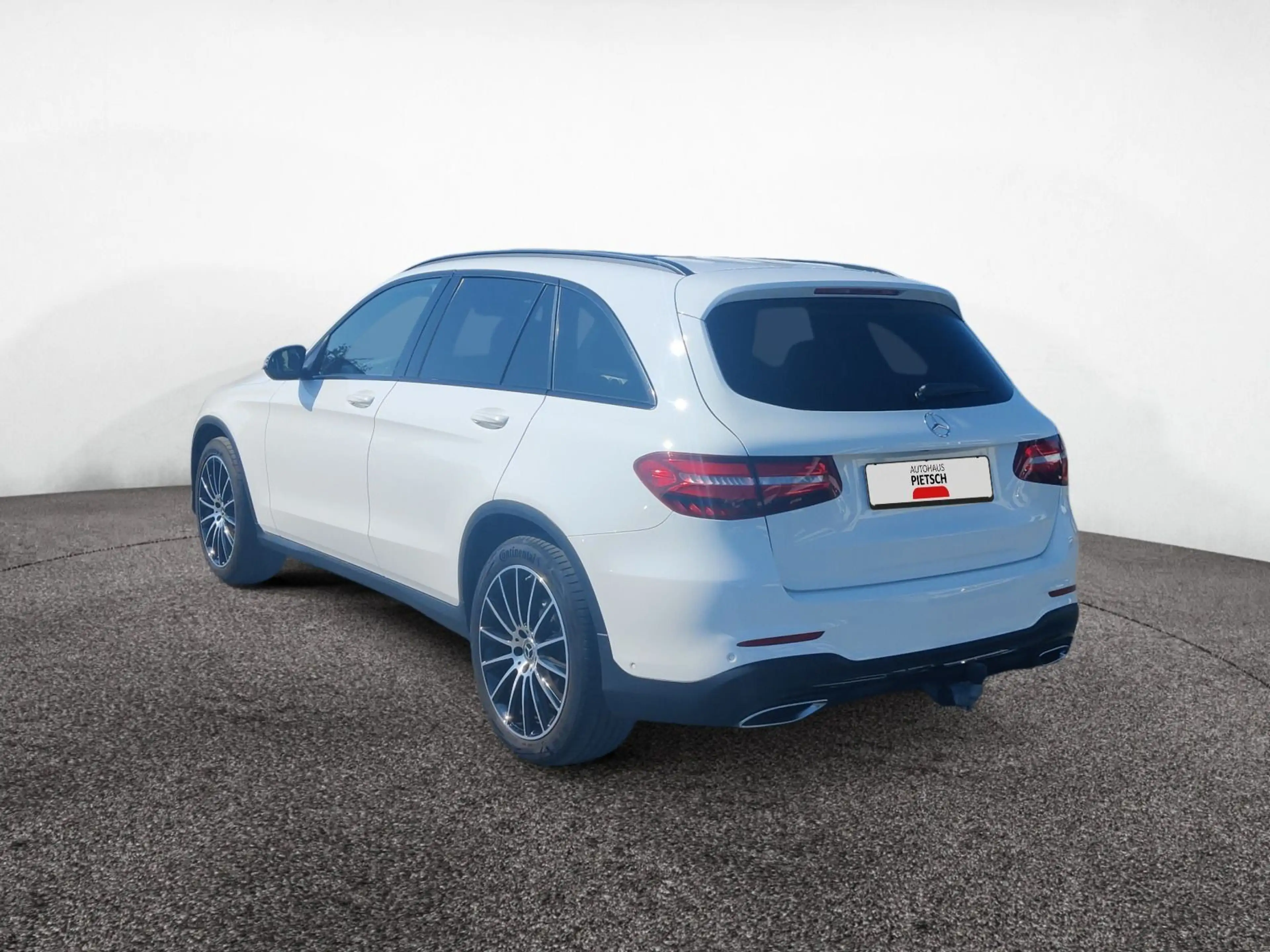Mercedes-Benz GLC 350 d 4Matic AMG Line ACC AHK ILS Pano COMAN — photo 4