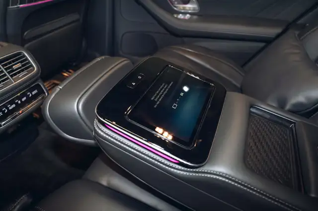 Mercedes-Benz Maybach GLS 600 Ansicht 15