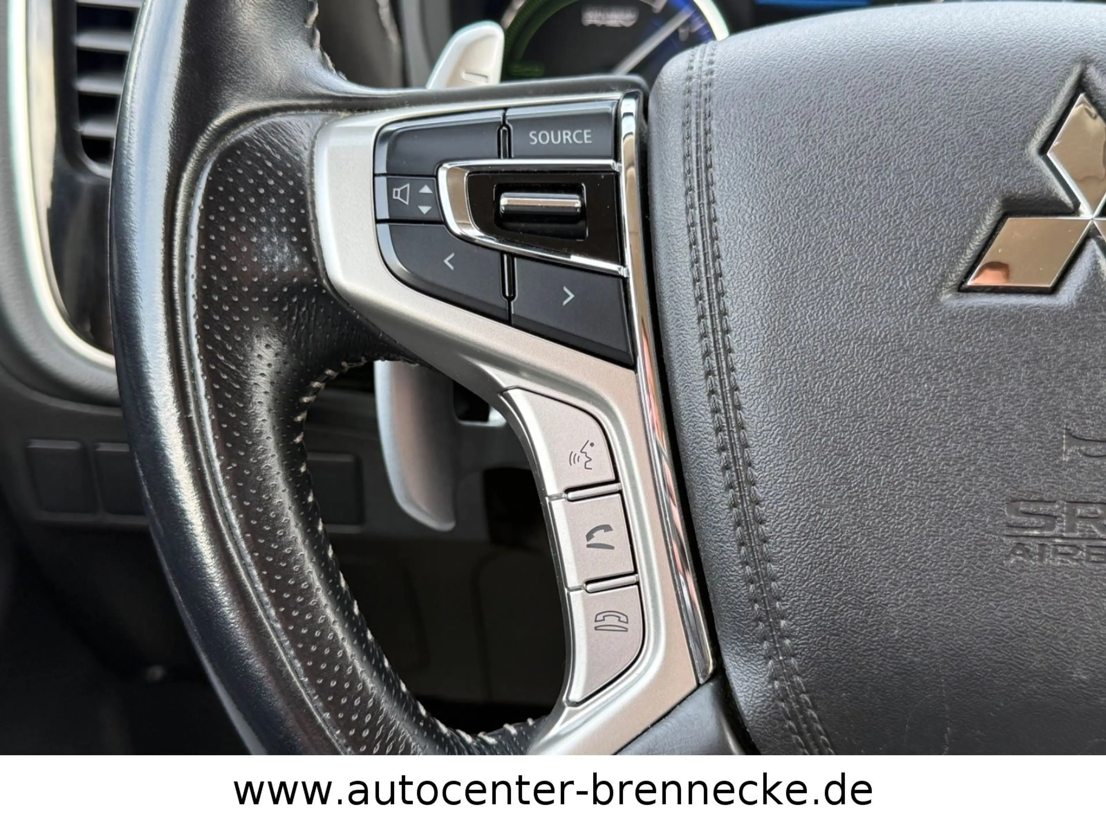 Mitsubishi Outlander PHEV Diamant 4WD — photo 15