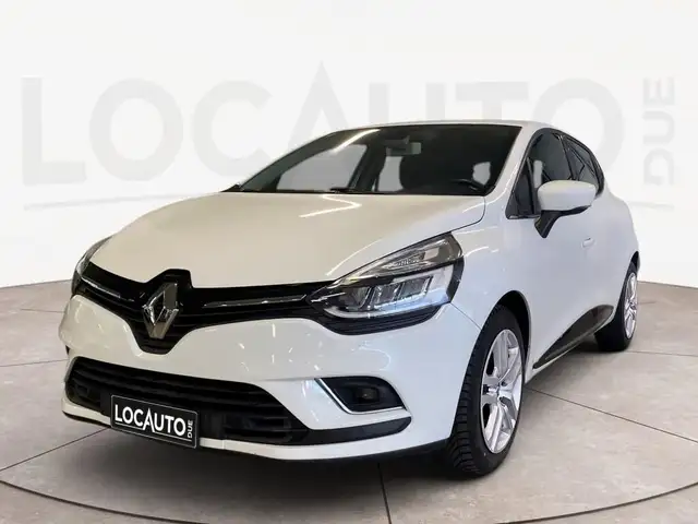 2017 Renault Clio in White for sale