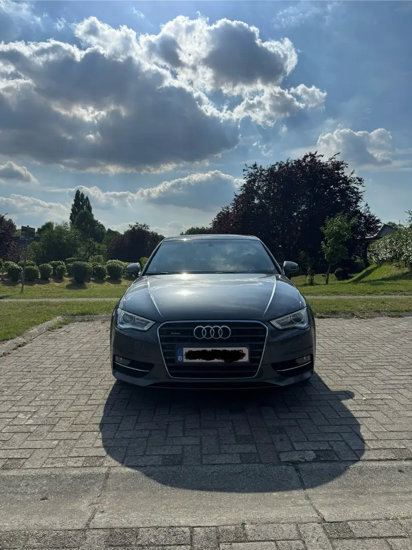 Audi A3 Sportback 2.0 TDi Quattro Ambition - 2