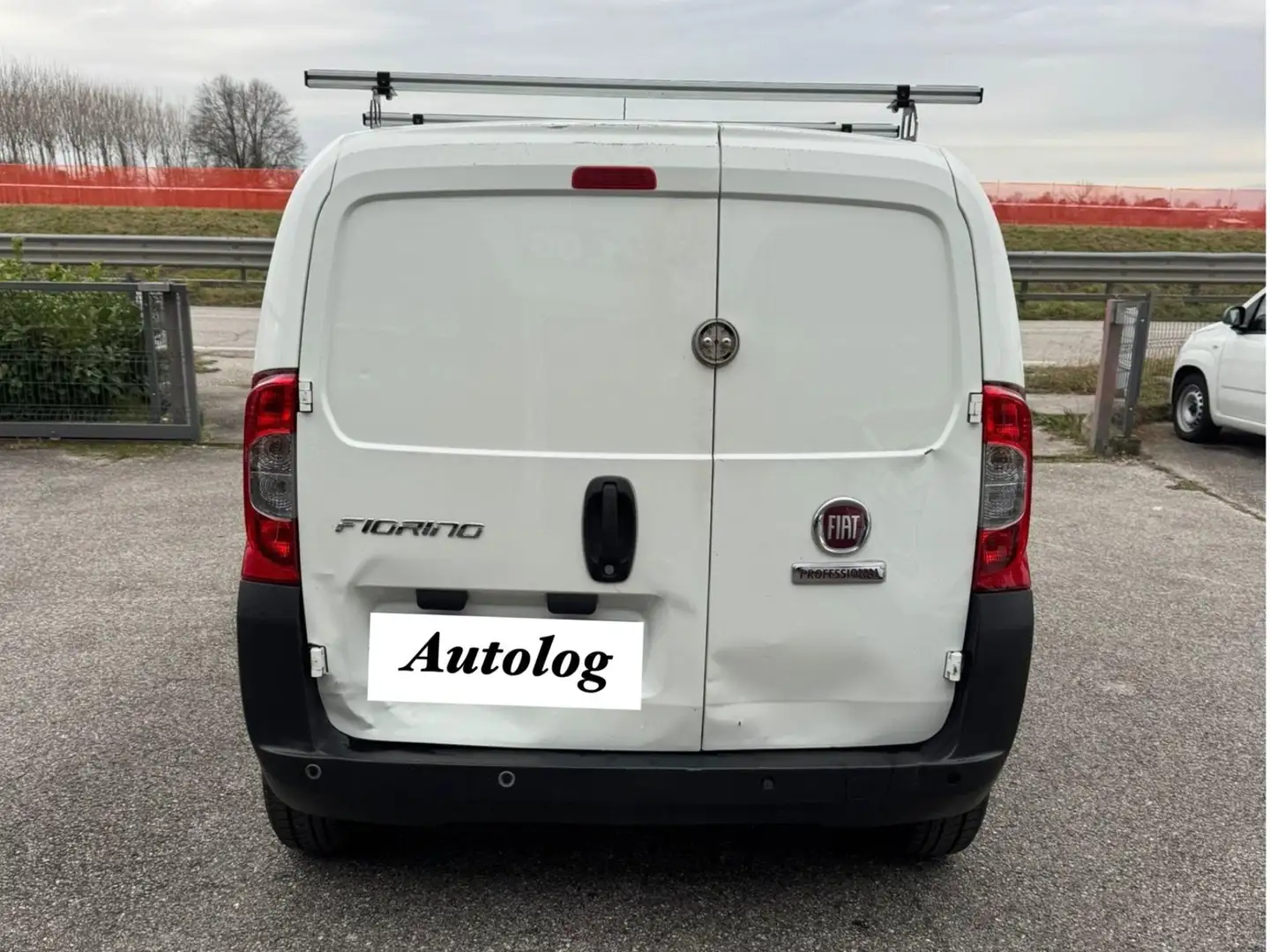 Fiat Fiorino 1.3 MJT 80CV Cargo Blanc - 2