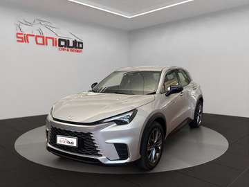 LBX 1.5 hybrid Elegant 2wd