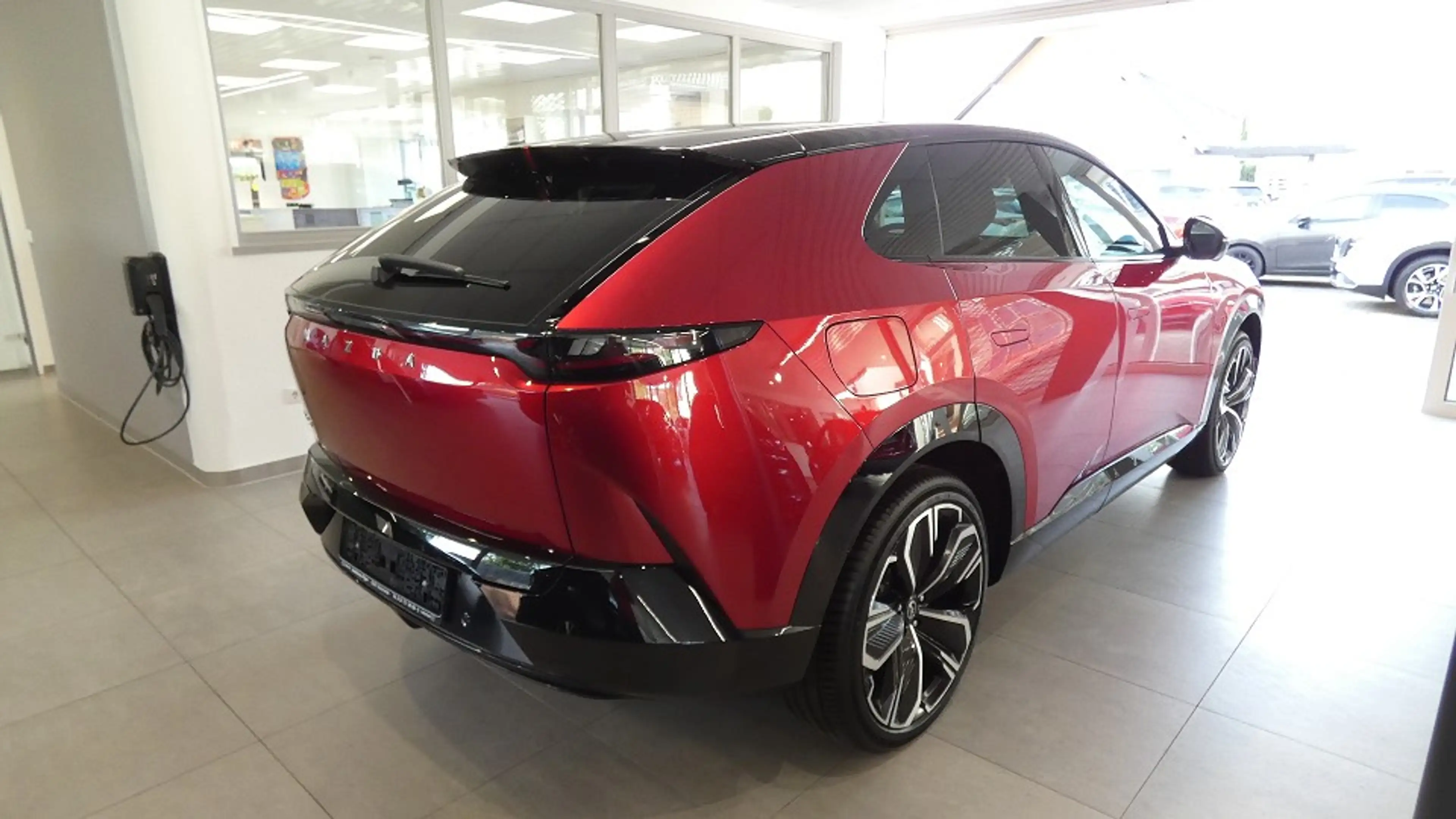 Mazda CX-6e EV 258ps 1AT RWD Takumi BKTR PABS — photo 5